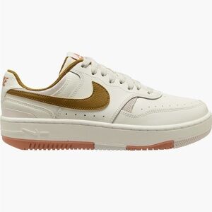 Nike women Gamma Force sneakers tennis athletic shoe box sail white bronzine 8.5